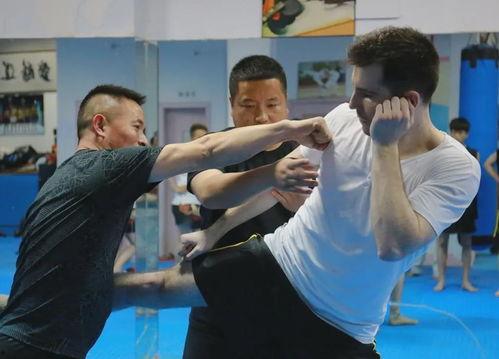 小孩练武术的视频,传承国粹，强身健体
