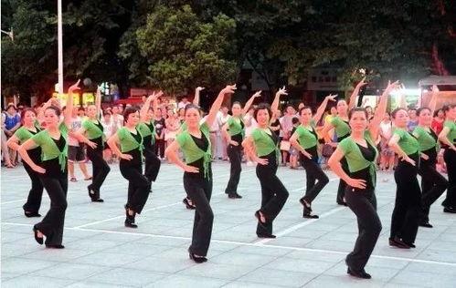 全国十二套广场舞视频,全民健身乐动全国